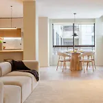 Modern Open Plan Elegance By Hostwise Apartament *