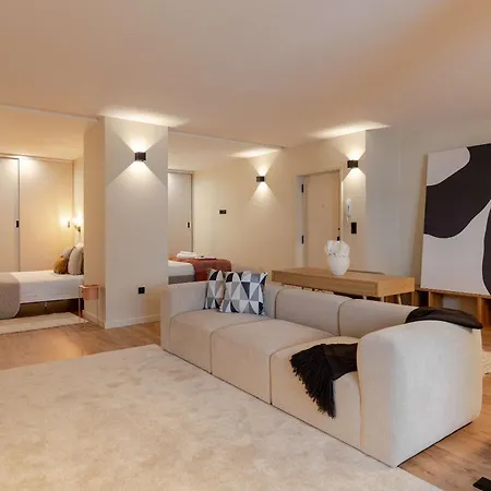 Modern Open Plan Elegance By Hostwise