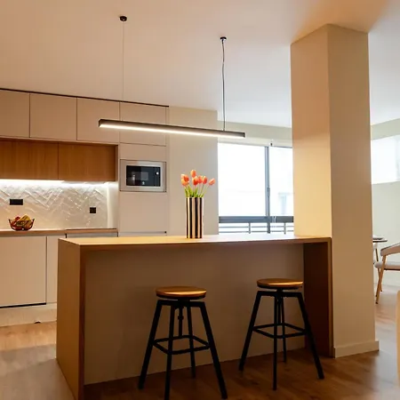 Apartament Modern Open Plan Elegance By Hostwise *